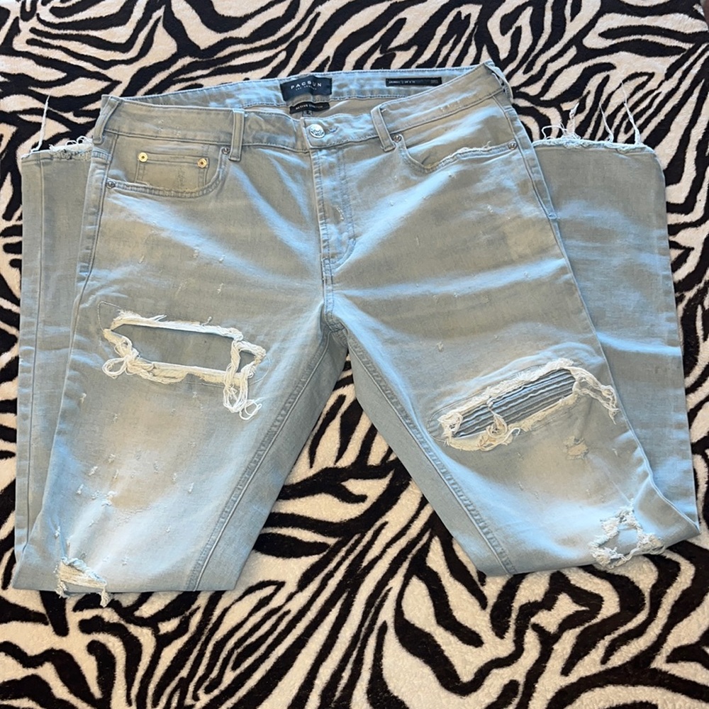 PacSun 34x32 Light Blue